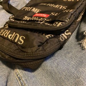 Supreme shoulder bag